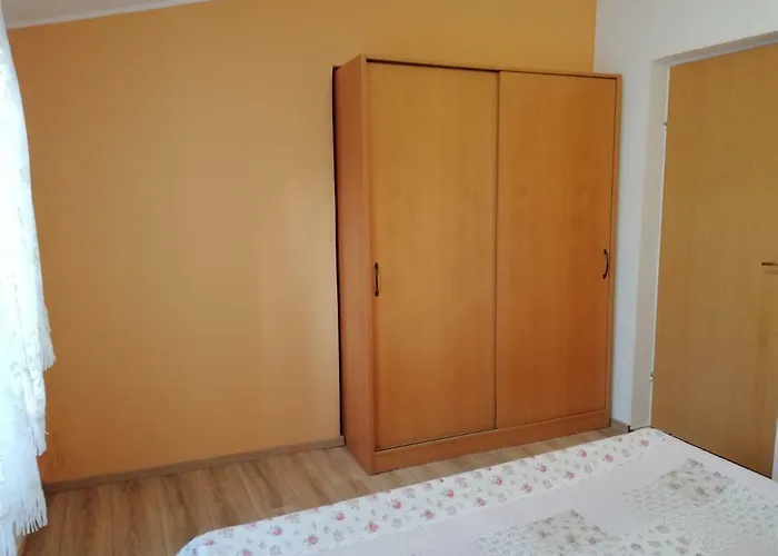 Ribaric Apartment *